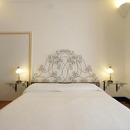 Novecento Hotel Trapani Eksteriør billede