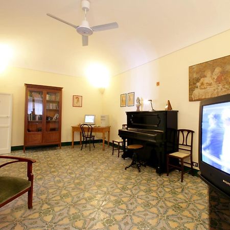 Novecento Hotel Trapani Eksteriør billede